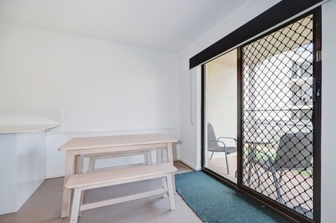 West Beach Lagoon 206, Sleeps 3 - Events Australia 2