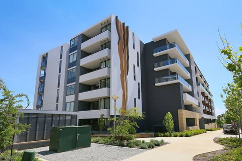 Large Modern 2 Bedroom Apartment Near Lake Claremont - Events Australia 1