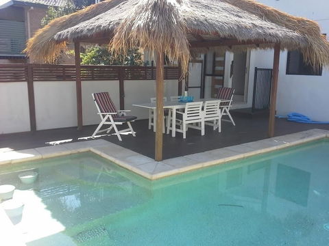 Minutes Walk To Peregian Beach & Surf! Unit 1 / 28 Pelican Street - Events Australia 2