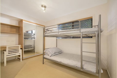Minutes Walk To Peregian Beach & Surf! Unit 1 / 28 Pelican Street - Events Australia 6