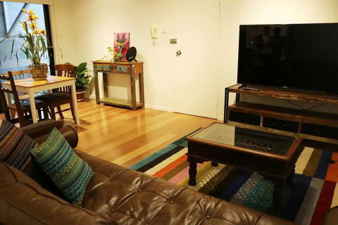 Erko Home In The Middle Of The Action With Parking - Tourism Bookings 6