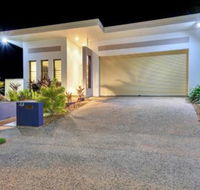 Luxury Darwin City Lights Jacuzzi Central Location Large House New Furnishings - Tourism Bookings