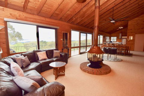 Treetops Retreat Katoomba - Events Australia 5