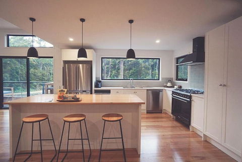 Bush & Beach Family Retreat - Tourism Bookings 4