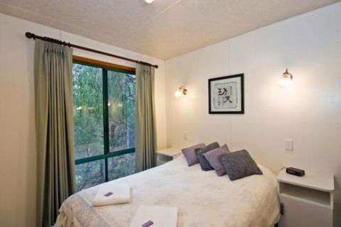 Hidden Valley Cabins - Accommodation Europe 5