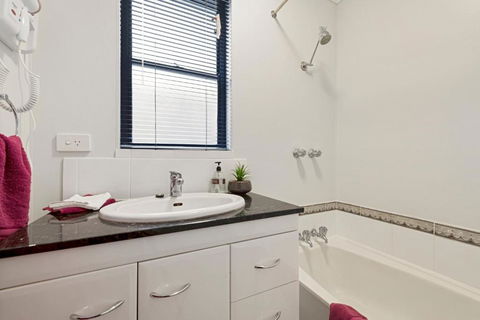 Aruba Apartments - Events Australia 4