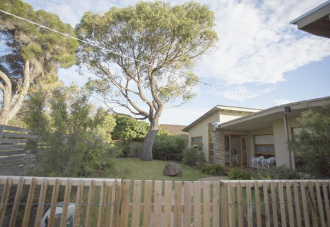 SUNNY DAZE - Events Australia 4