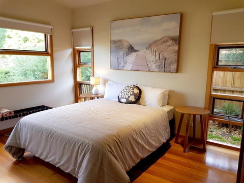 SUNNY DAZE - Events Australia 3