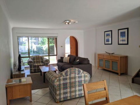DAVIES STREET 3 / 14 MOLLYMOOK - Events Australia 4