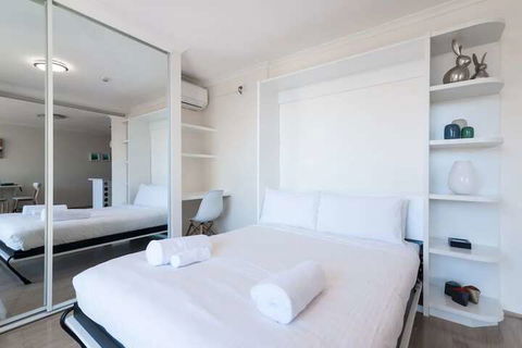 New Modern Apartment In Central Location - Events Australia 2