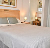 Convenient City Aprt for 2 W / pool Gym Tennis Court - Events Australia