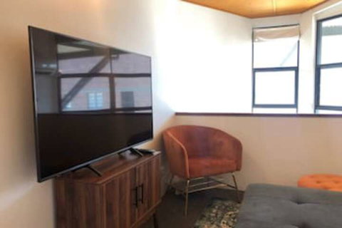 Classic Woolstore Apartment In Teneriffe - Events Australia 0