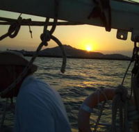 Casual fare sailing charters Townsville ocean living cruise - Tourism Bookings