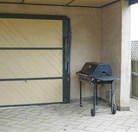 Arches Spa Apartments  Complex - Events Australia