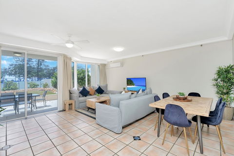 Zenith - Q Stay - Accommodation Europe 4