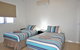 Osprey Holiday Village Unit 104 Luxurious 3 Bedroom Holiday Villa With A Pool In The Complex - thumb 2