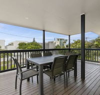 Sundance Pet Friendly Beach House in Peregian 59 Lorikeet Drive - Events Australia