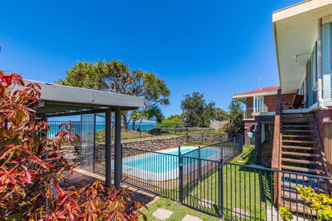 Captains Quarters - Accommodation Europe 5