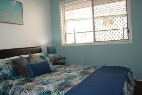 Torquay Beach Holiday House - Accommodation Europe 5