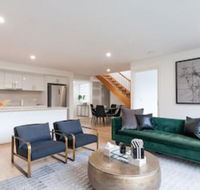 Modern Stylish Penthouse - Tourism Bookings
