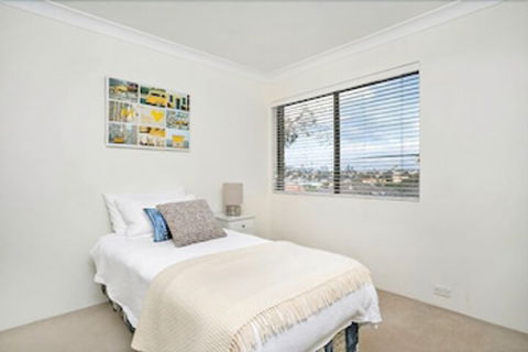 The Apartment Service NAP13 - Tourism Bookings 5