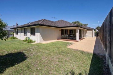 Macs Manor - Events Australia 5