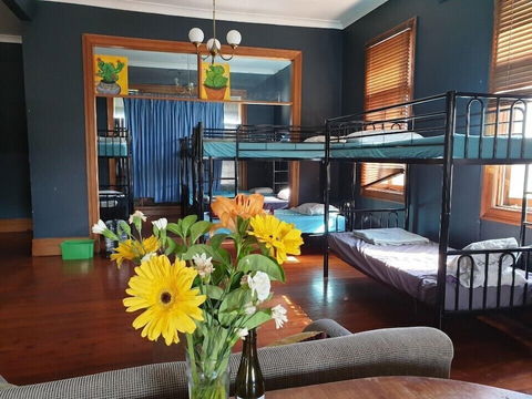 Bert's Backpackers - Tourism Bookings 4