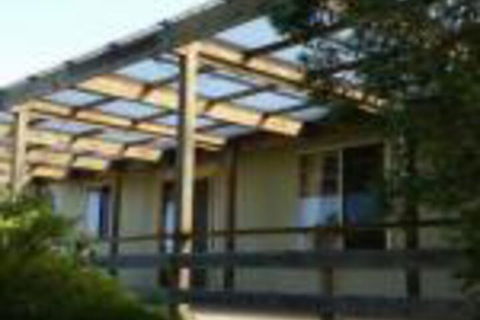 Bushland Retreat - Events Australia 0