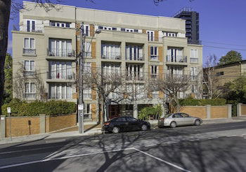 DARLING A Tidy Space In A Great Location - Events Australia 6