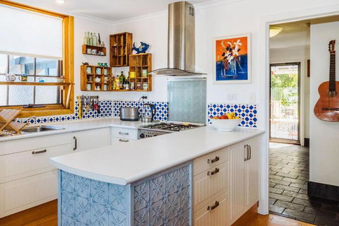 The Blue Beach House - Events Australia 6