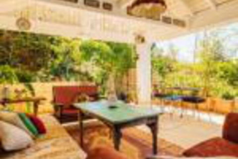 The Blue Beach House - Events Australia 0