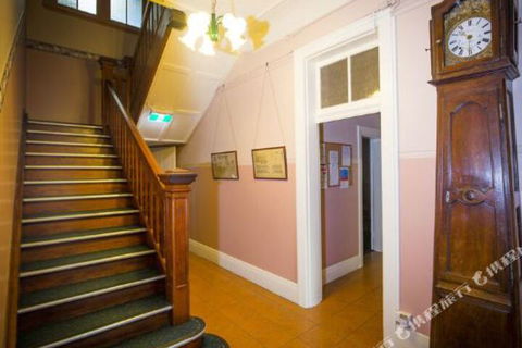 Abernethy House - Tourism Bookings 2