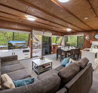 Boats And Bedzzz Houseboat Stays  Renmark River Villas - Events Australia