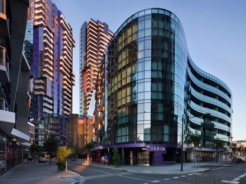 Melbourne Port Wharf Big Bed Room - Events Australia 0