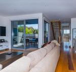 10 Sands Bvd - Events Australia