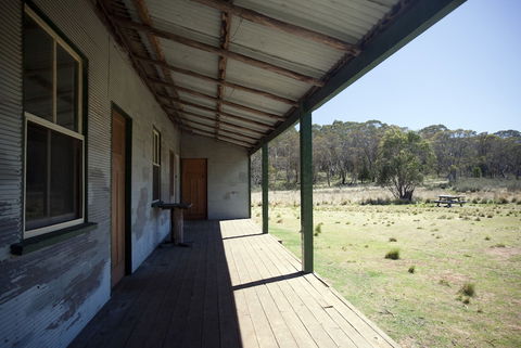 Brackens Hut - Accommodation Europe 5
