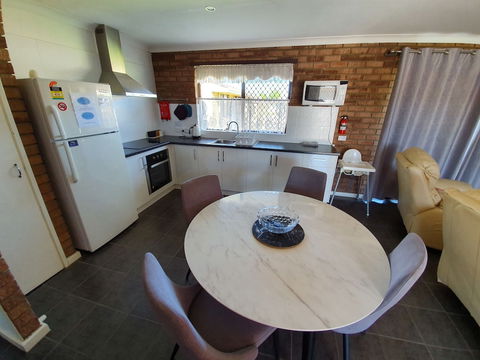 Ocean Beach Chalet 18 - Accommodation Europe 2