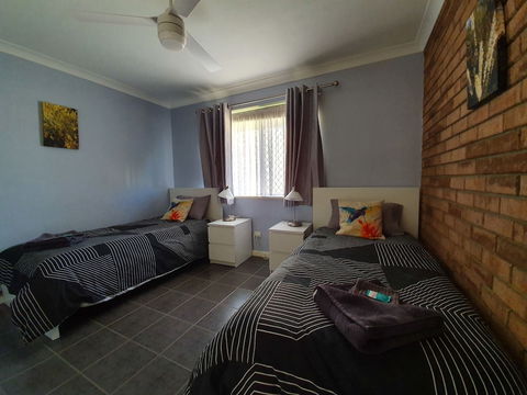 Ocean Beach Chalet 18 - Accommodation Europe 4