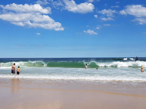 Arena Luxury Beachfront Apartment - Events Australia 6