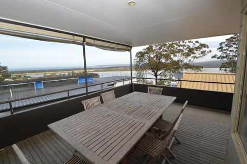 Lontano - Events Australia 1