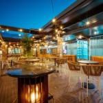 Barrack Point Holidays - Events Australia 0