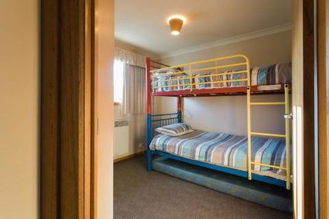 Arthur Riverfront & Sea Lodge Upstream - Events Australia 0
