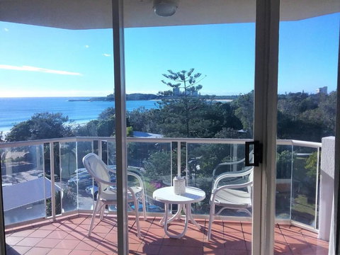 Mooloolaba Beachfront Apartment - Events Australia 1