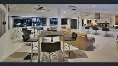 Jasmine House On Hamilton Island - Events Australia 3