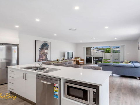 Pacific Paradise No.28 Anna Bay - Events Australia 5