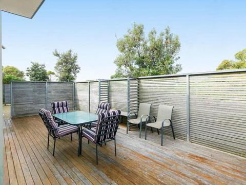 ONE LEVEL At BROADBEACH RESORT - Events Australia 1