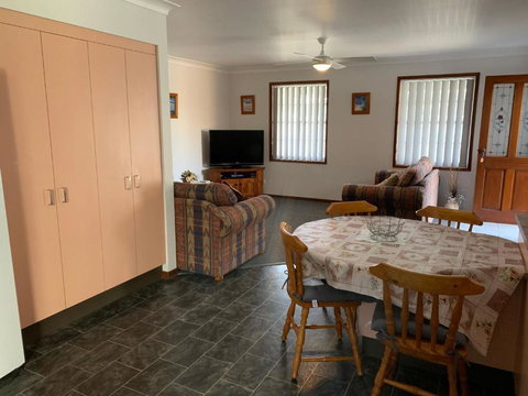 The Beach House On Fitzroy At Anna Bay - Events Australia 3