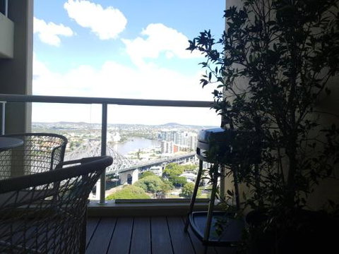 Riverfront Brisbane City - Events Australia 0