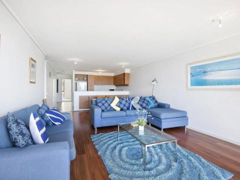 APARTMENT 11 PACIFIC APARTMENTS - Events Australia 6
