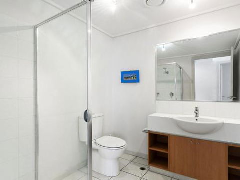 APARTMENT 23 PACIFIC APARTMENTS Sit On The Deck & Soak In The View - Events Australia 4